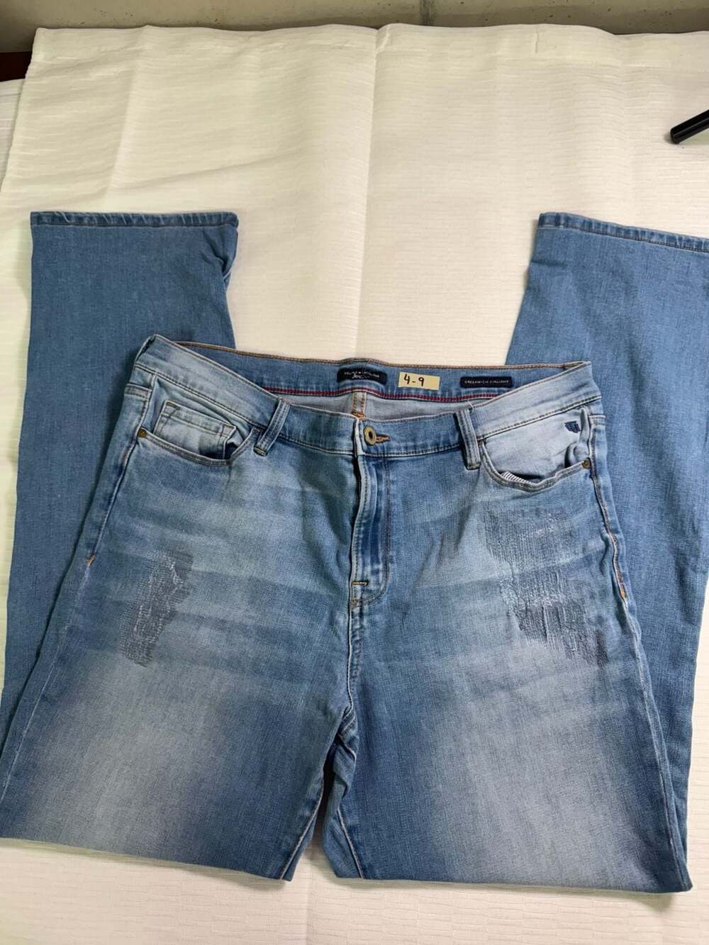 Tommy Hilfiger Greenwich Straight Leg Jeans 16x27